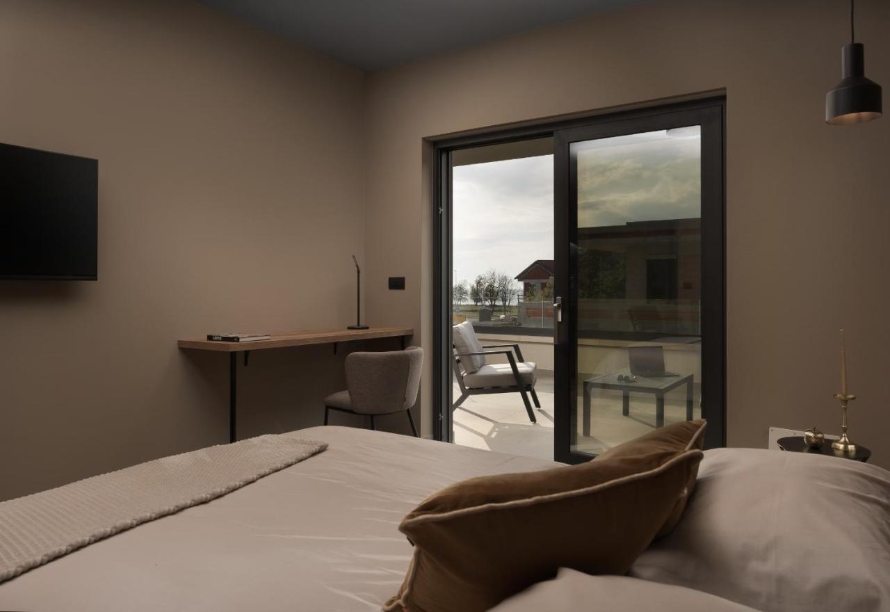 Rooms "Limes" ฟุนตานา ภายนอก รูปภาพ